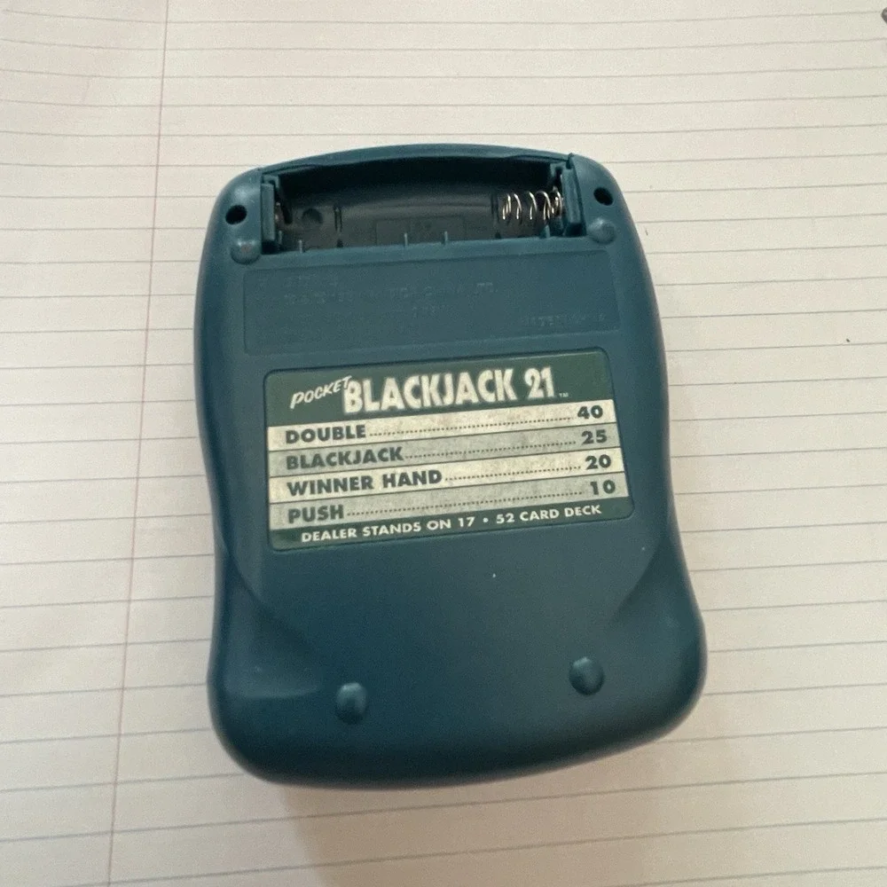 Vintage 1997 Radica Pocket Blackjack 21 Electronic Handheld LCD Casino Game
